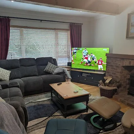 Whole In Holiday home *